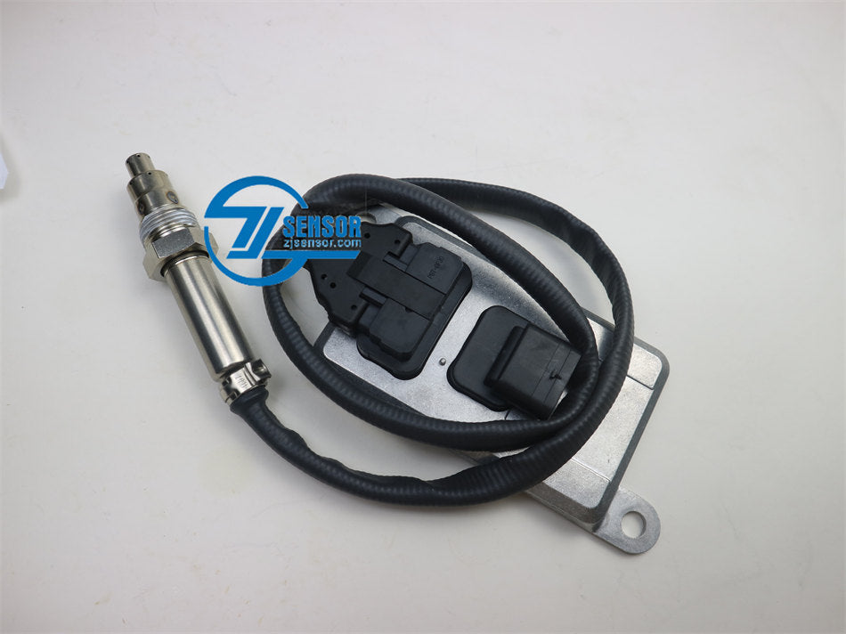 5801754015 Nitrogen Oxide NOX Sensor 5WK96615F SNS24V for IVECO