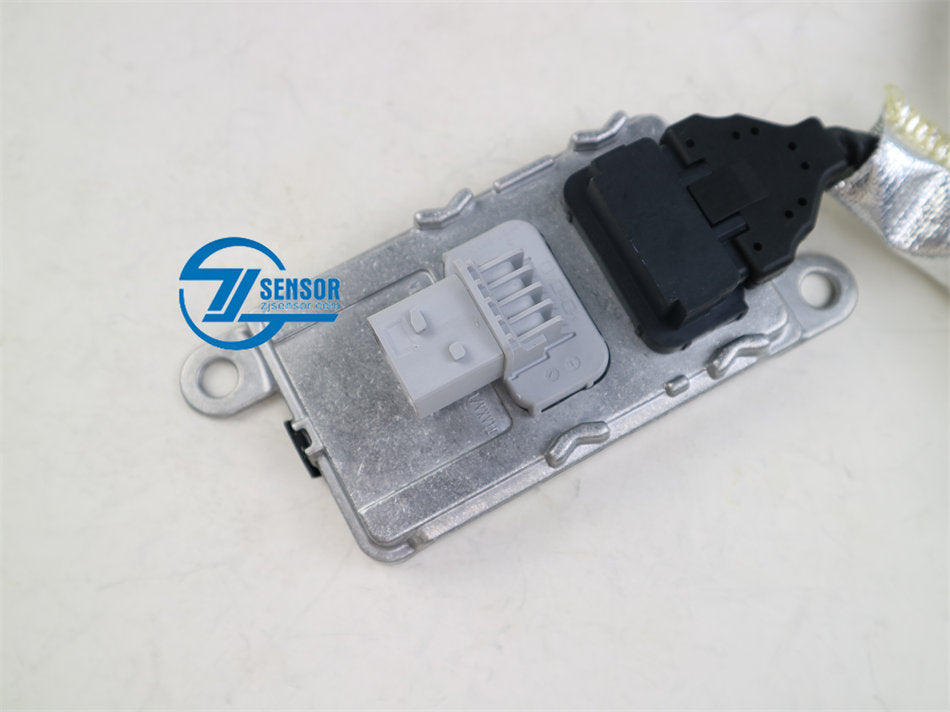 4326867 Nitrogen Oxide sensor NOX Sensor A045S161 5WK96754C SNS24V