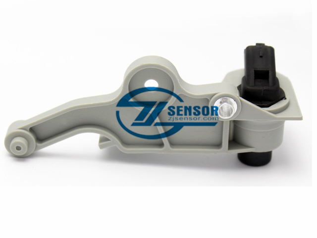 Crankshaft Position Sensor For CITROEN C3 C4 SAXO XSARA PEUGEOT 106 206 306 307 Renault Megane OE:1920.AV