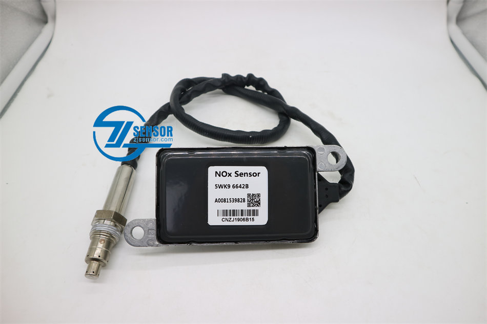 A0081539828/004 Nitrogen Oxide sensor NOX Sensor 5WK96642B A0081539828004 SNS24V for Mercedes benz