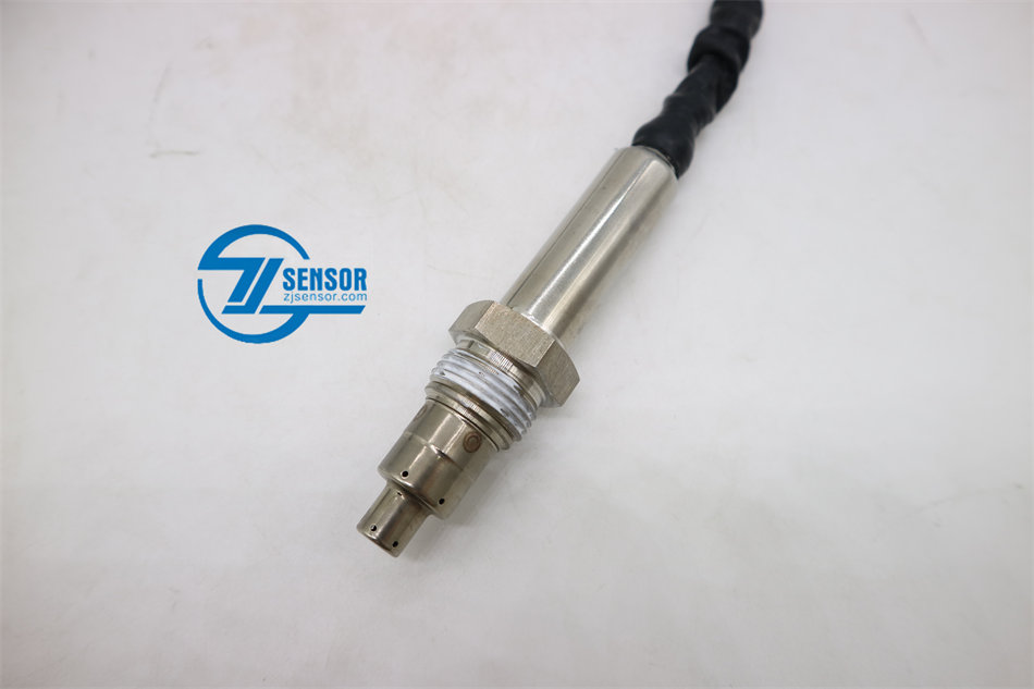 A0081539828/004 Nitrogen Oxide sensor NOX Sensor 5WK96642B A0081539828004 SNS24V for Mercedes benz