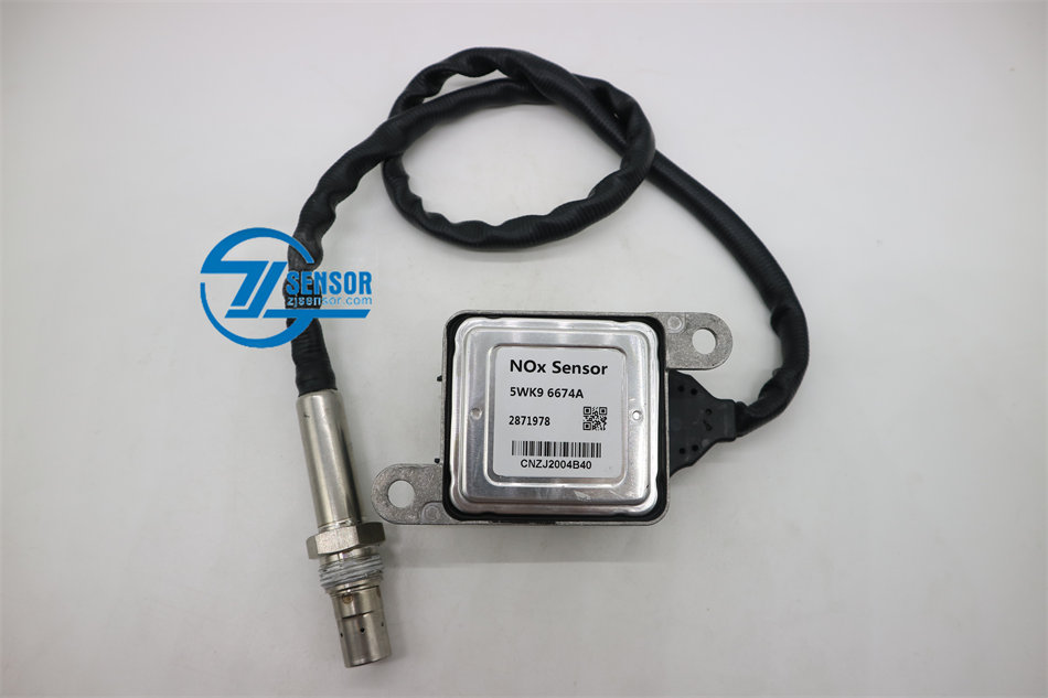 2871978/ 2894939RX Nitrogen Oxide NOX Sensor 5WK9 6674A for Cummins 12V 795mm