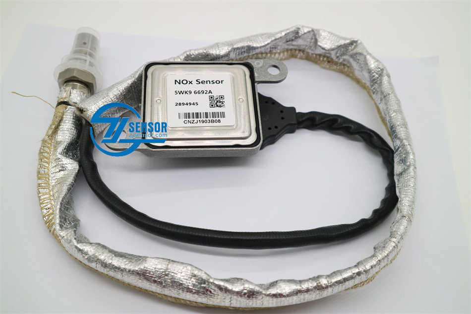 2894945 Nitrogen Oxide NOX Sensor 5WK9 6692A for Cummins 12V 1095mm