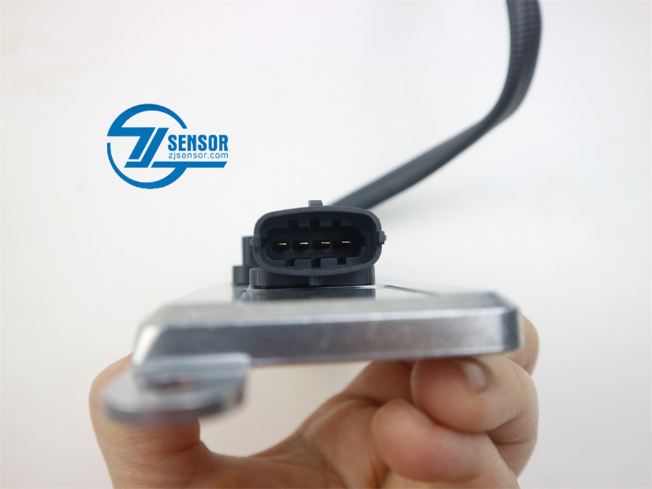 Wholesale Nitrogen Oxide (NOX) Sensor For Volvo 5WK96717/21984358