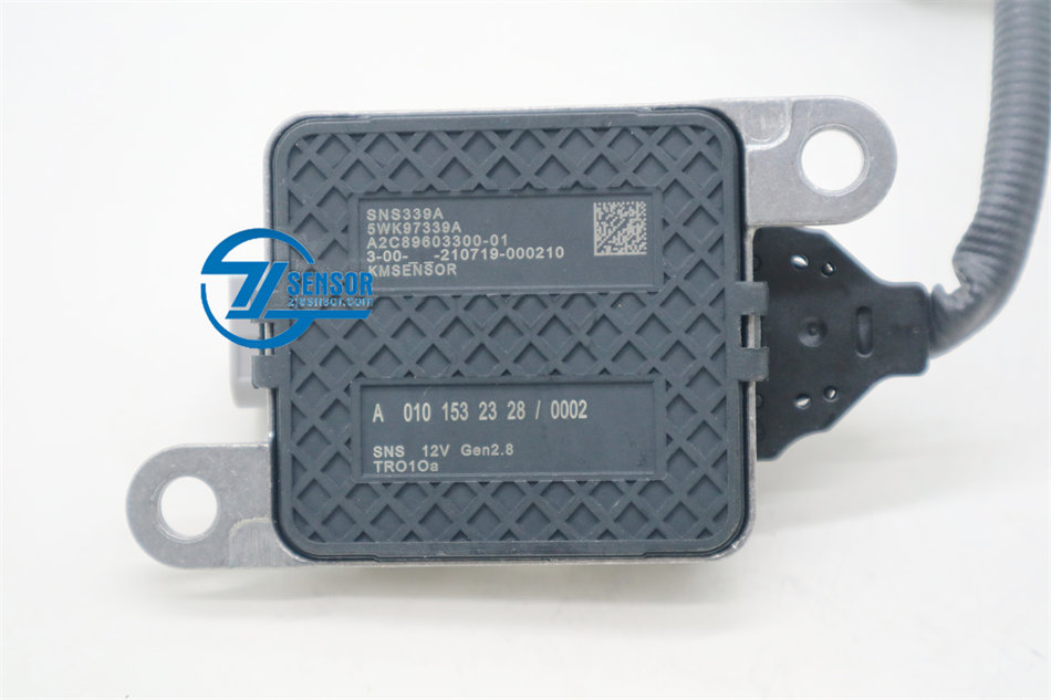 A0101532328/0002 Nitrogen oxide sensor Nox sensor 5WK97339A SNS12V BENZ
