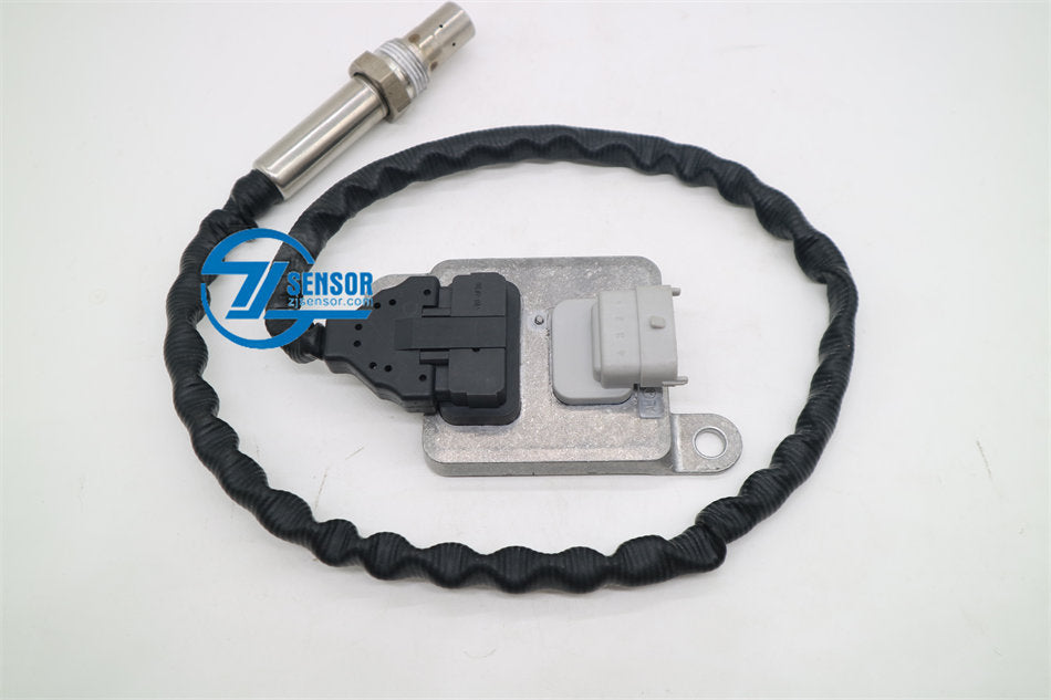 68067521AA Nitrogen Oxide 5wk9 6684A NOX Sensor 12V 795mm