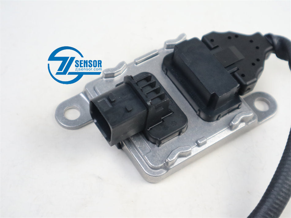 4326872RX Nitrogen Oxide NOX Sensor 5WK9 6749B 12V CUMMINS 590mm